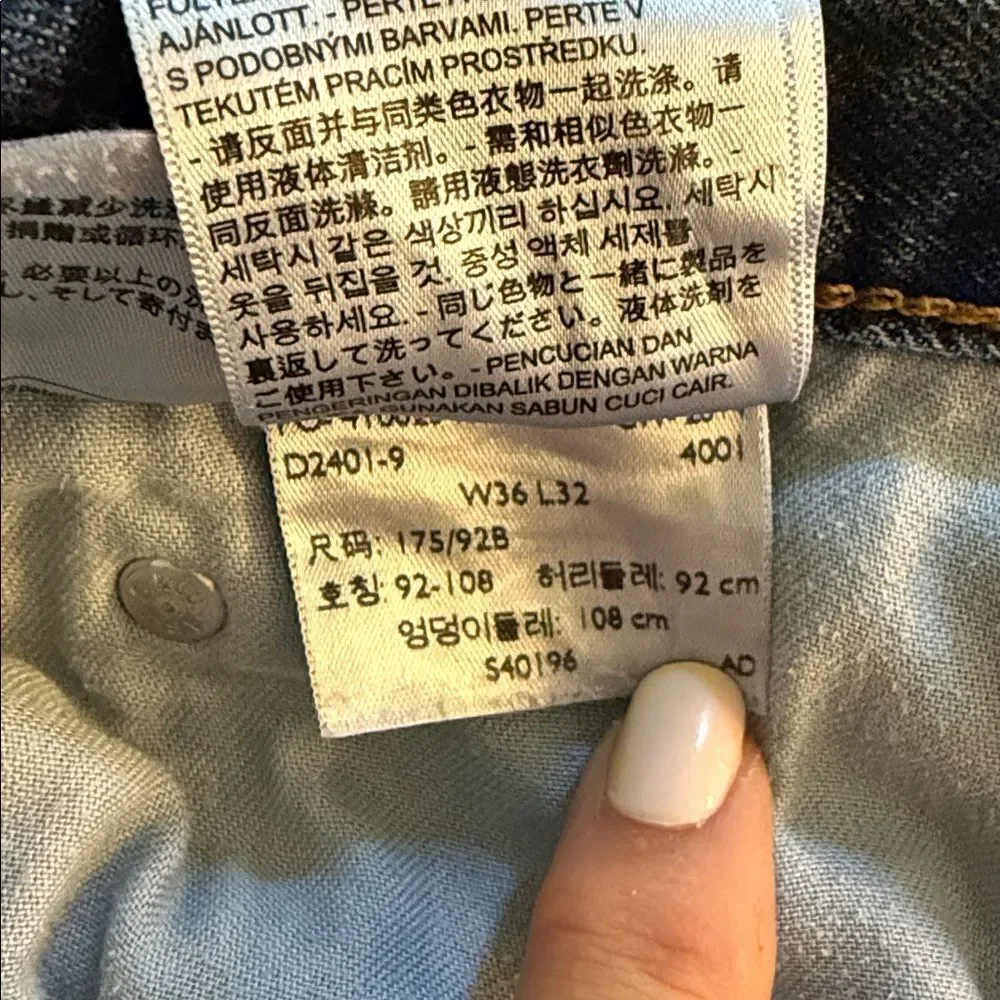 Mens Levis 514 36 x 32 excellent condition